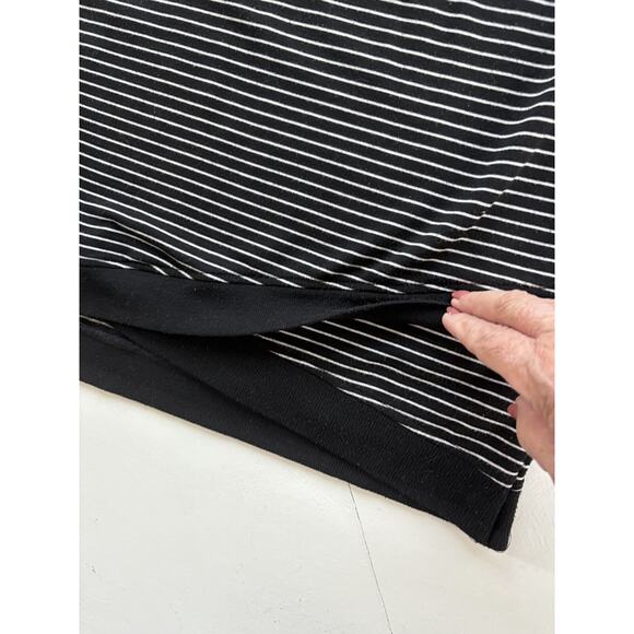 DANSKIN Sweatshirt Women's long sleeves Thumb holes Striped Black/white Sz XL - Picture 3 of 6